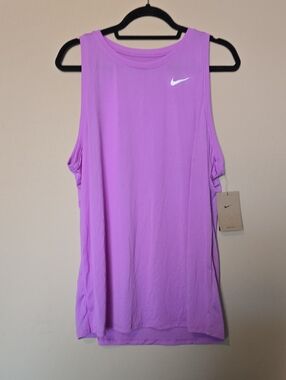 Nike Women’s Purple Muscle Tank with Swoosh NWT